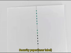 녹색에서 파란색의 가닥을 가진 보안 종이